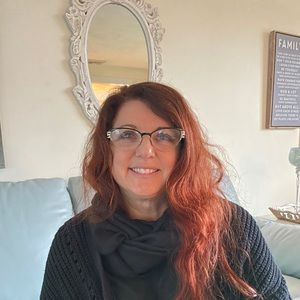 Meet your Posher, Linda